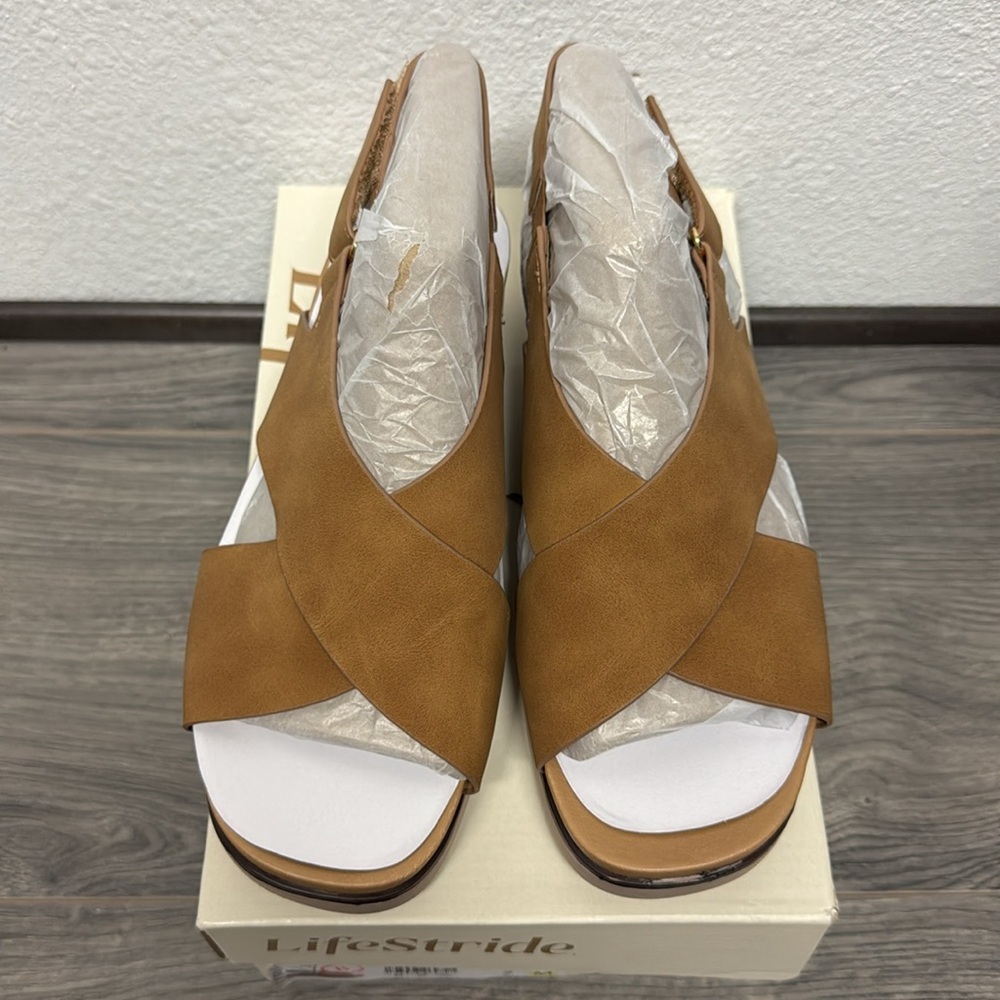 LifeStride Women's Georgina Slingback Sandal (WIDE) - Picture 7 of 10